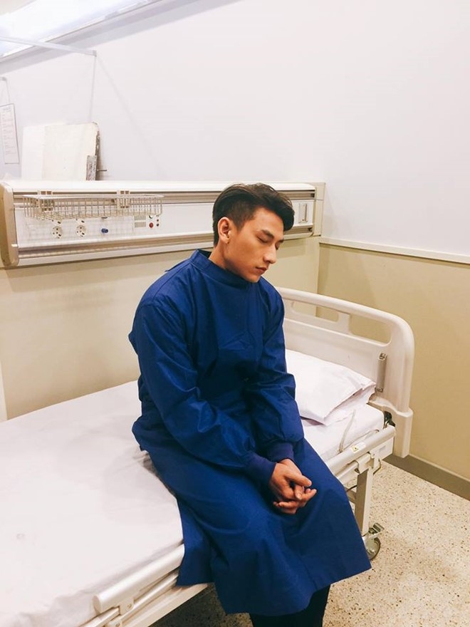 Isaac bi kiet suc phai nhap vien tai Han Quoc hinh anh 1