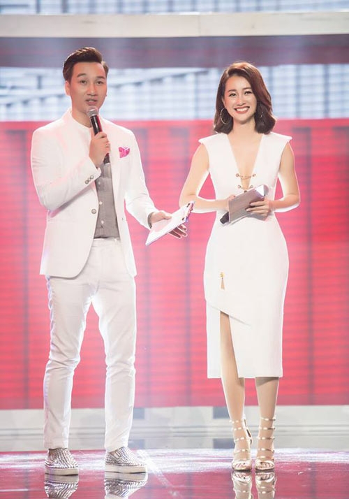 phong-cach-hien-dai-cua-btv-quynh-chi-o-the-remix-3