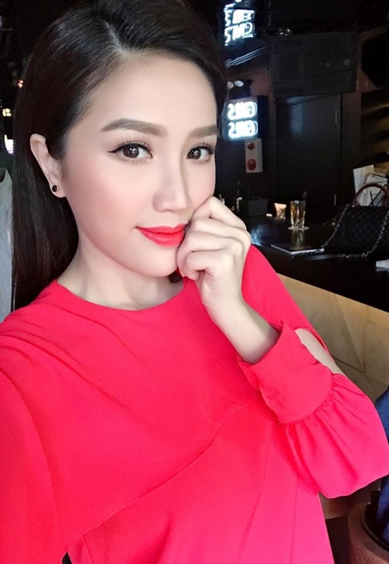 Tú Vi, Trấn Thành, Hoài Linh, Đoan Trang, Bảo Thy,sao Việt chia tay