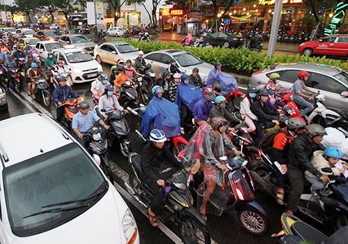 de-xuat-chan-truy-cap-ung-dung-grab-uber-tai-da-nang