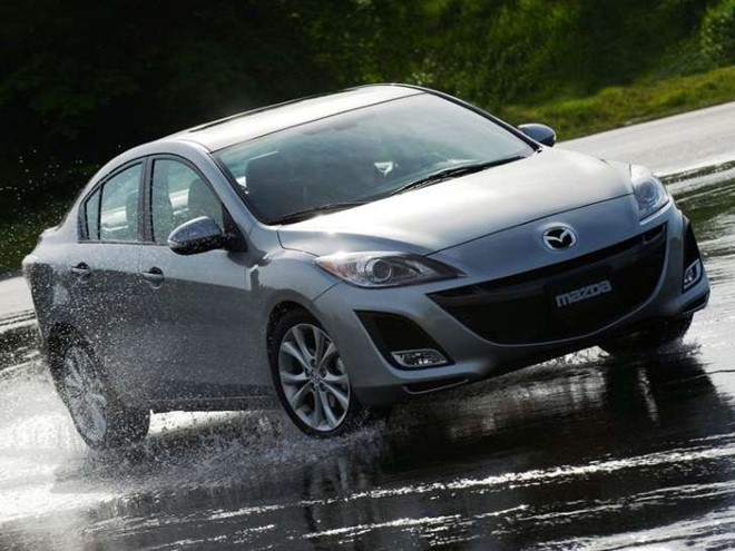 Mazda trieu hoi 174.000 xe do loi ghe lai hinh anh 1