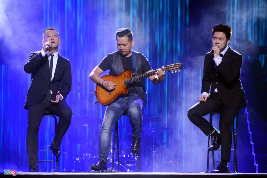 Tuan Hung khong dam mac ao phong, quan jeans ben Le Quyen hinh anh 12