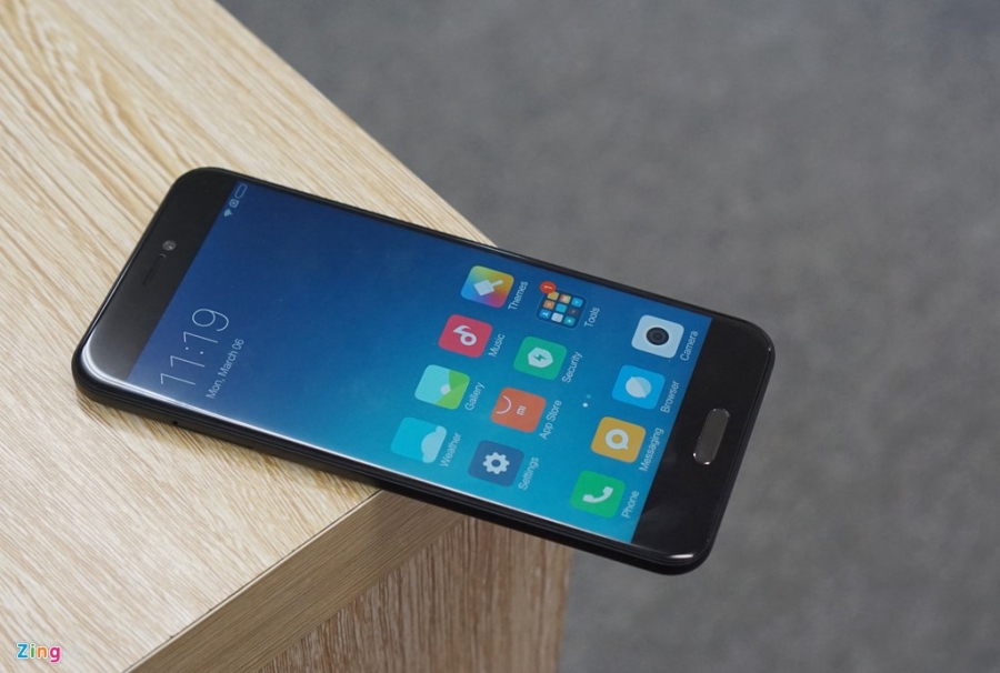 Xiaomi Mi 5c ve Viet Nam: Thiet ke cao cap, hieu nang trung binh hinh anh 9