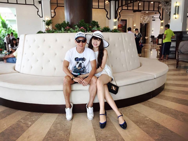 ly-hai-vo-chong-toi-bo-pho-vi-quay-cuong-voi-4-dua-nho-2