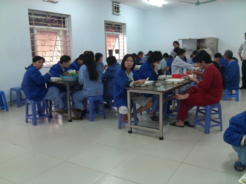 nguoi phu nu phai nhap vien tam than vi... khong duoc ngu voi chong - 3
