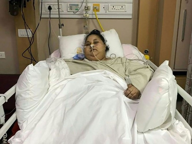 Eman Ahmed Abd El Aty sau ca phẫu thuật cắt bỏ một phần dạ dày ///  Ảnh: AFP