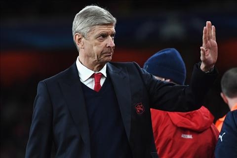 Arsenal len tieng ve tuong lai Arsene Wenger hinh anh