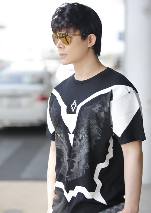 nathan-lee-dien-cay-hang-hieu-200-trieu-ra-san-bay-1