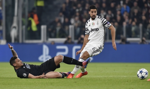 juventus-tiep-tuc-thang-porto-luot-ve-gianh-ve-vao-tu-ket-1
