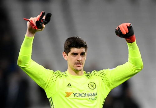 tro-cu-che-mourinho-lam-bn-loi-choi-cua-man-utd-1