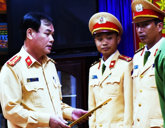 Lan dau tien Da Nang co Doi CSGT duong sat hinh anh 1