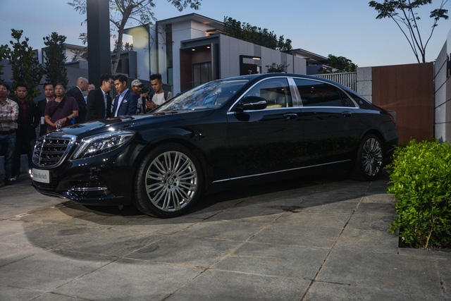 Cặp đôi Mercedes-Maybach S400 4Matic và S500 ra mắt khách hàng Việt, giá từ 6,9 tỷ Đồng - Ảnh 2. Cặp đôi Mercedes-Maybach S400 4Matic và S500 ra mắt khách hàng Việt, giá từ 6,9 tỷ Đồng - Ảnh 2.
