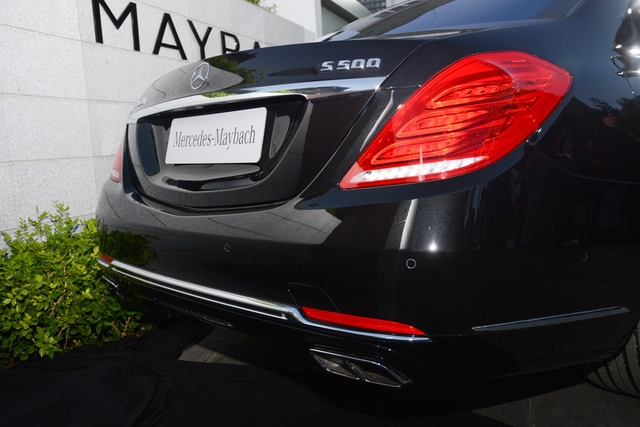 Cặp đôi Mercedes-Maybach S400 4Matic và S500 ra mắt khách hàng Việt, giá từ 6,9 tỷ Đồng - Ảnh 7. Cặp đôi Mercedes-Maybach S400 4Matic và S500 ra mắt khách hàng Việt, giá từ 6,9 tỷ Đồng - Ảnh 7.