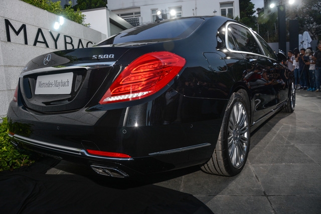 Cặp đôi Mercedes-Maybach S400 4Matic và S500 ra mắt khách hàng Việt, giá từ 6,9 tỷ Đồng - Ảnh 14. Cặp đôi Mercedes-Maybach S400 4Matic và S500 ra mắt khách hàng Việt, giá từ 6,9 tỷ Đồng - Ảnh 14.
