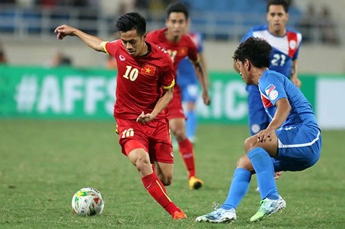 HLV Hữu Thắng, Vũ Minh Tuấn, ĐTVN, Văn Quyết, V-League