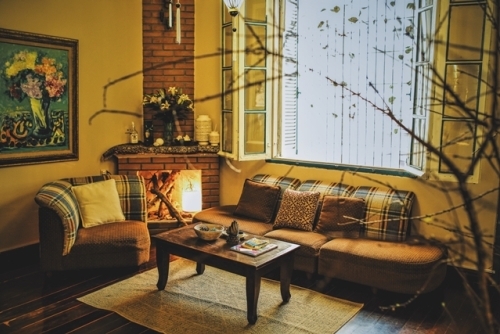 kiem-chuc-trieu-moi-thang-nho-lam-homestay-cho-khach-tay-thue