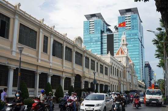Quận 1, Đoàn Ngọc Hải, vỉa hè, tòa nhà UBND TPHCM, Singapore thu nhỏ, Quận 1, Đoàn Ngọc Hải, vỉa hè, tòa nhà UBND TPHCM, Singapore thu nhỏ,
