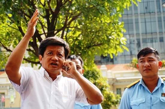 Quận 1, Đoàn Ngọc Hải, vỉa hè, tòa nhà UBND TPHCM, Singapore thu nhỏ, Quận 1, Đoàn Ngọc Hải, vỉa hè, tòa nhà UBND TPHCM, Singapore thu nhỏ,