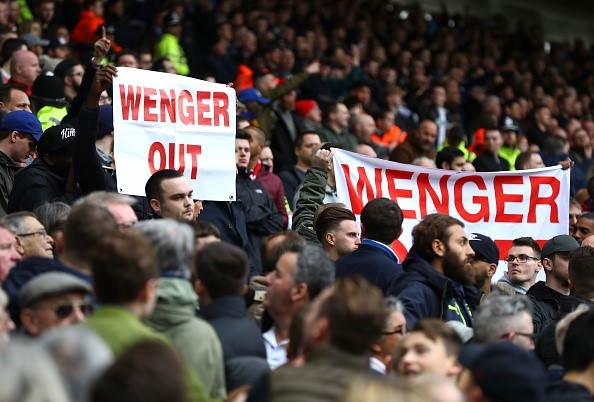 Cau thu Arsenal ung ho Wenger ky hop dong moi hinh anh 1