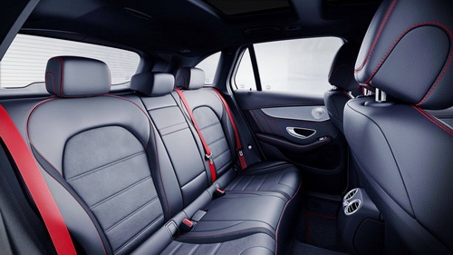 Về Việt Nam, Mercedes-AMG GLC 43 có giá 3,6 tỷ đồng - 4