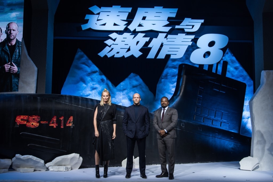 Bom tan ‘Fast & Furious 8’ co buoi ra mat dau tien tren the gioi hinh anh 1