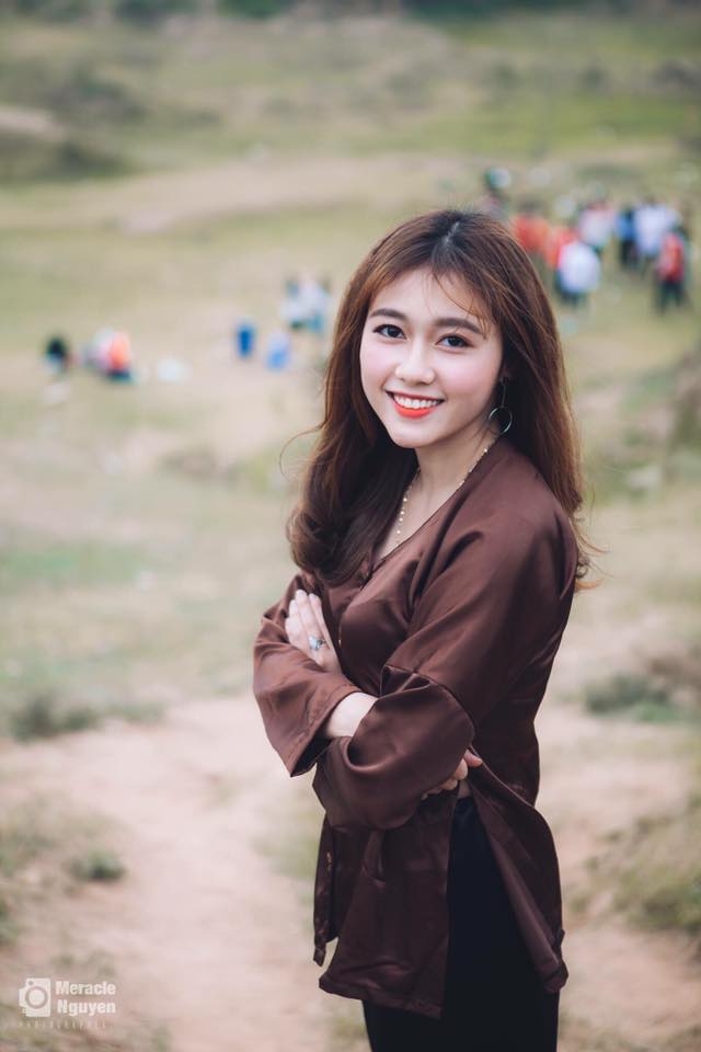 Nữ sinh ĐH Xây Dựng Hà Nội bất ngờ nổi tiếng vì quá xinh đẹp - Ảnh 7.