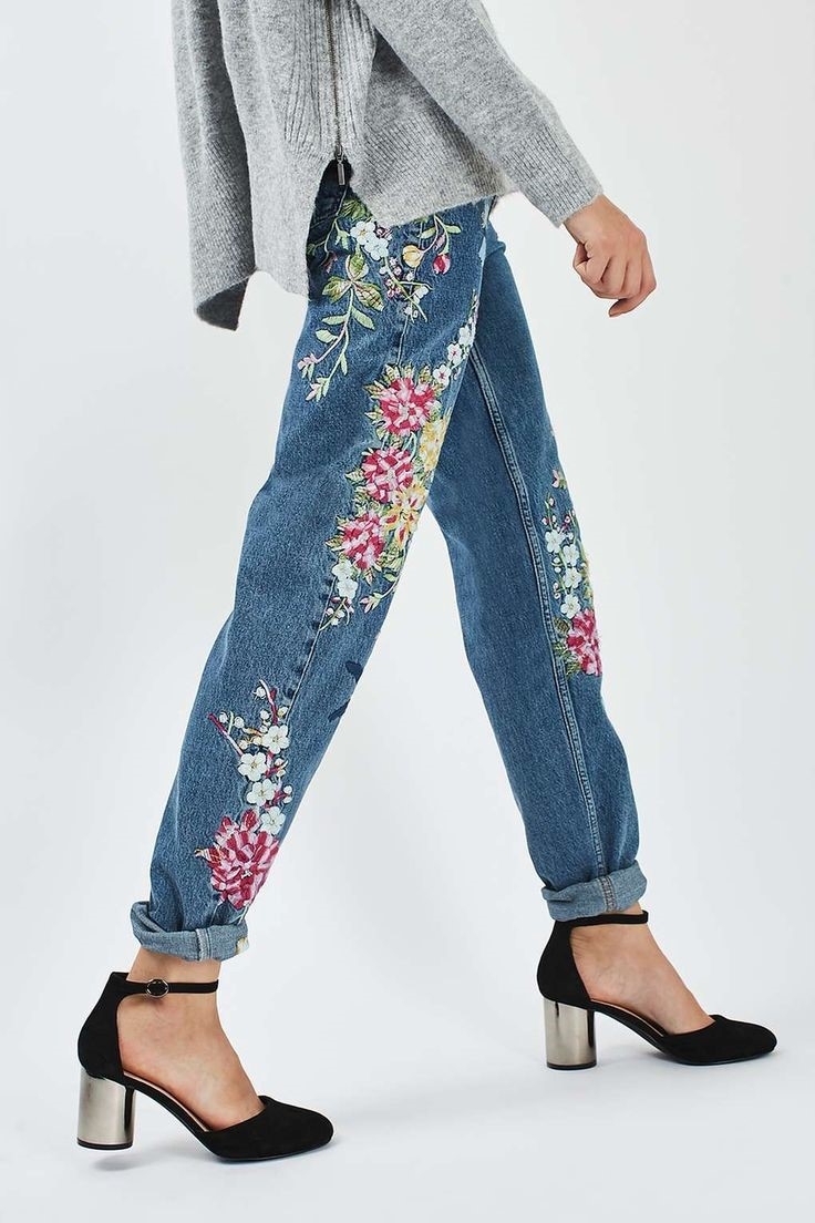 4 xu huong quan denim dang duoc ua chuong nhat hinh anh 8