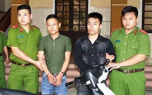 ban tu ru nhau di cuop tai san hang loat lai xe om hinh anh 1