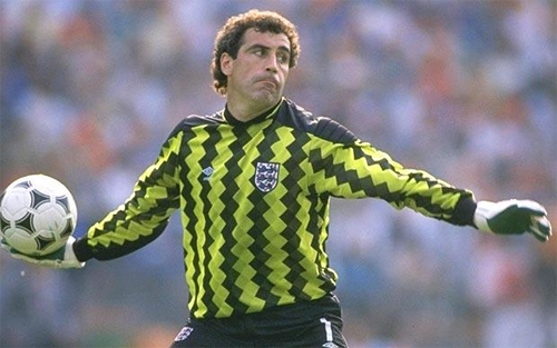 hoi-cau-thu-cham-moc-1000-tran-gom-buffon-va-nhung-ai-1
