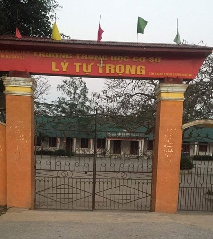 Học sinh lớp 9 tử vong ngay trong sân trường - Ảnh 1.