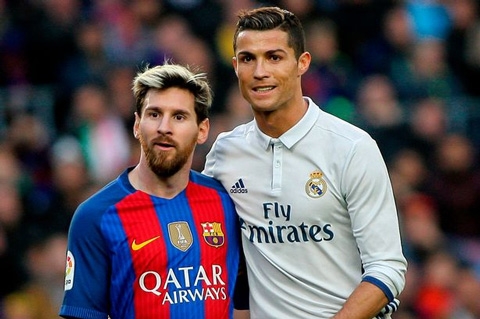 Neymar là fan của cả Messi và Ronaldo