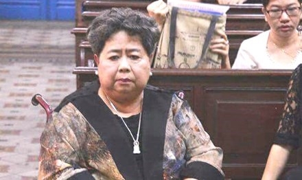 Nu dai gia Hua Thi Phan 'dinh cham' the nao? hinh anh 1