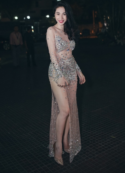 Showbiz Việt mấy ai vừa khéo chiều chồng lại khéo chăm con như những sao nữ này! - Ảnh 19.