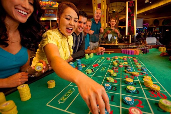 Người chơi casino được thanh toán thẻ ngân hàng - 1