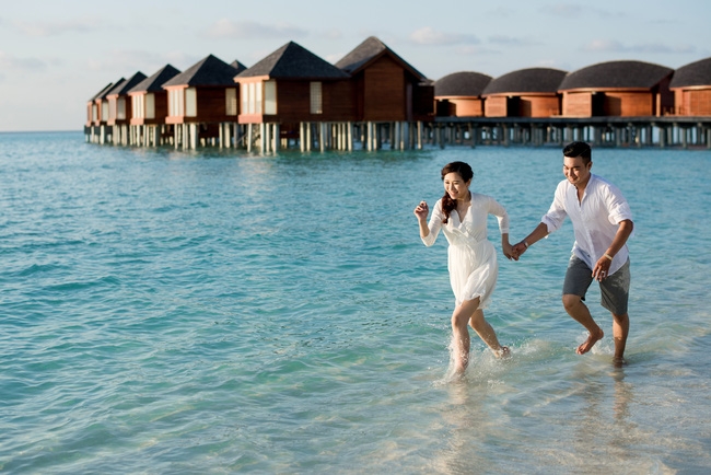 Hậu đám cưới 6 tỷ, nữ đại gia Bình Phước tiếp tục gây sốt với bộ ảnh cưới đẹp nao lòng tại Maldives - Ảnh 5.