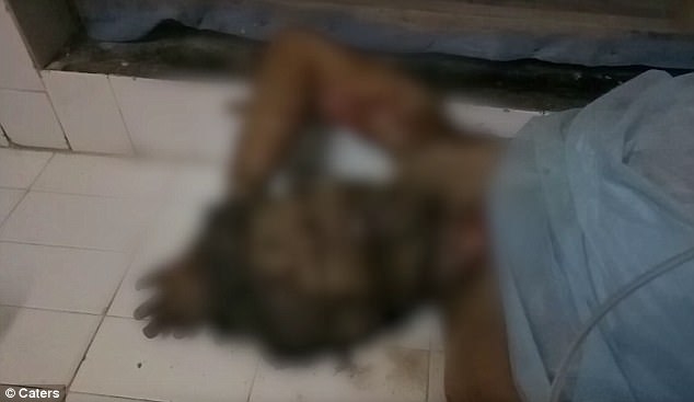 an do: tu thieu vi vo khong dung hat tren san khau hinh anh 2