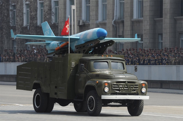 Triều Tiên, máy bay không người lái, Kim Jong Un, phi cơ, chiến cơ, tấn công