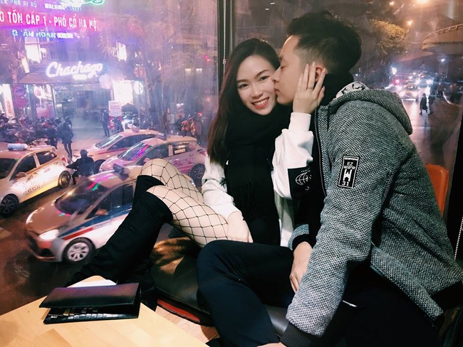 Cô nàng sexy 23 tuổi và thú chơi dị thường: Xăm hình bạn trai kín người - Ảnh 10.