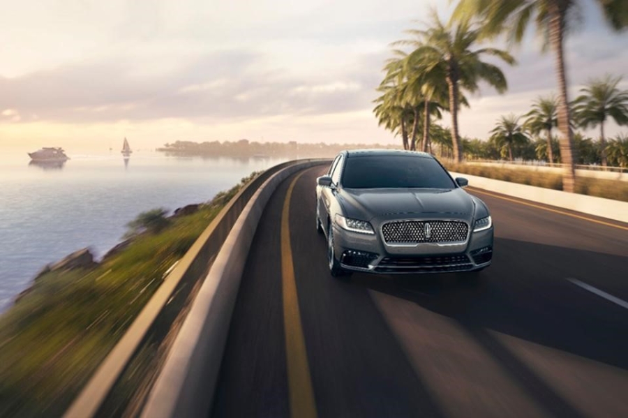 Lincoln Continental 2017 - sedan sang trong kieu My ra mat hinh anh 3