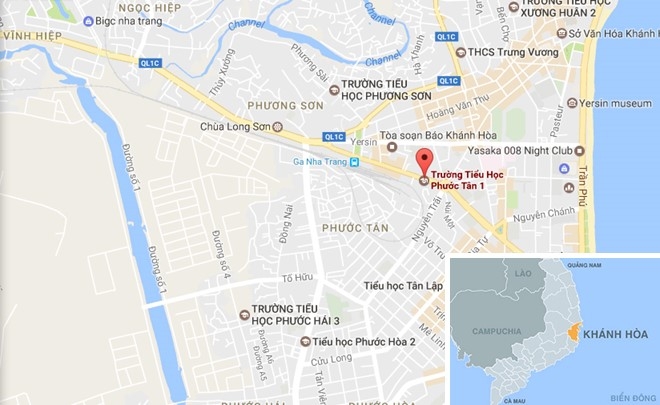 Nguoi dan ong chet trong tu the treo co o truong tieu hoc hinh anh 2