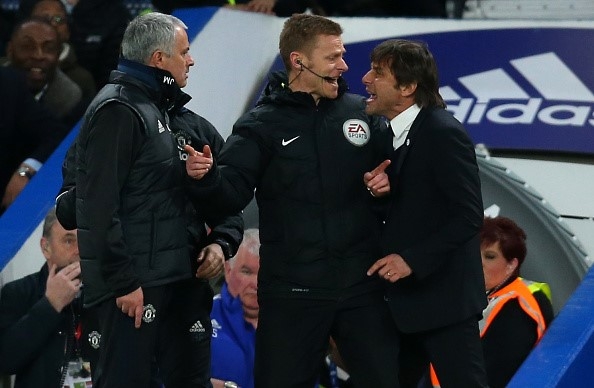 Conte: 'Chelsea can danh bai MU de viet nen lich su' hinh anh 1
