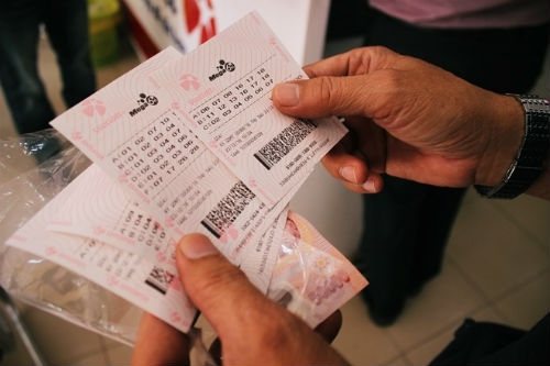 ve-trung-jackpot-23-ty-dong-duoc-ban-o-ha-noi