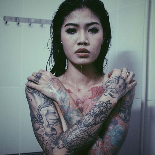 Lời giải những hot girl Việt đam mê dám xăm hình toàn thân - ảnh 5