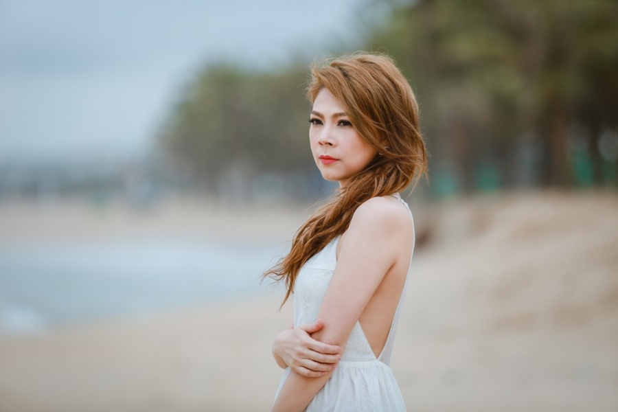 Thanh Thao va ban trai hon nhau say dam o Da Nang hinh anh 7