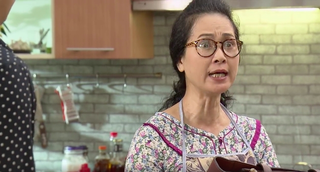 Tập 5 Sống chung với mẹ chồng: Cái kết đắng lòng của nàng dâu khi mua quà đắt tiền cho mẹ chồng - Ảnh 7.