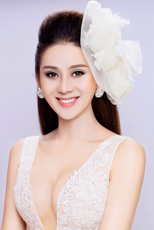 lam chi khanh - tu nam ca si thu sinh den nguoi dan ba doan truong vi yeu - 6
