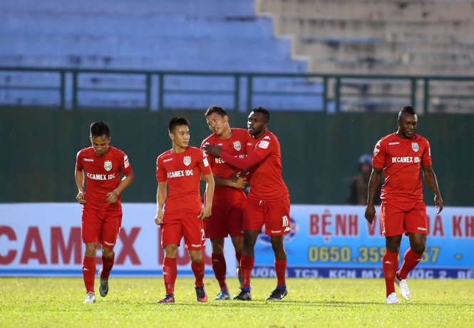 ​TP.HCM thua đậm Khánh Hoà trên sân nhà