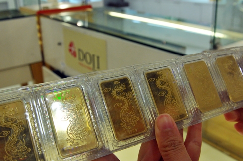 gia-vang-trong-nuoc-di-xuong