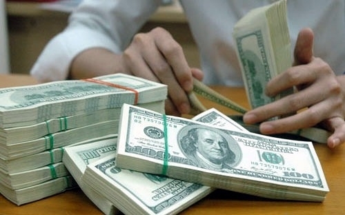 Image result for Ngân hàng Nhà nước mua vào USD chặn đà rơi tỷ giá