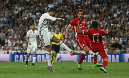 ronaldo-ghi-hat-trick-real-danh-bai-bayern-sau-120-phut-1